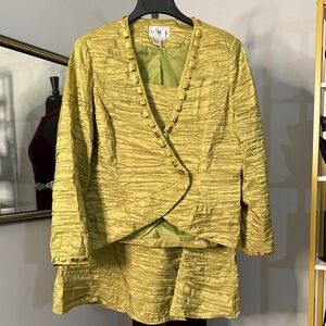 Green Wrinkle Style Skirt Set